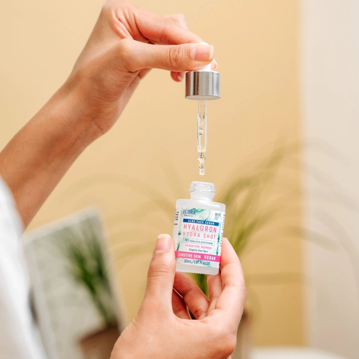 Hydra Shot Sérum hydratant Victoria Beauty – Image 4